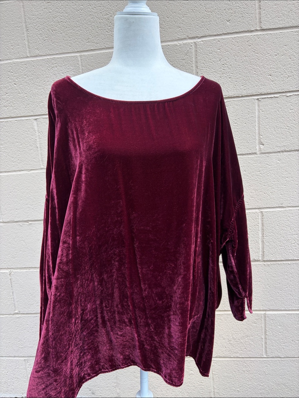 CP Shades Velvet Top